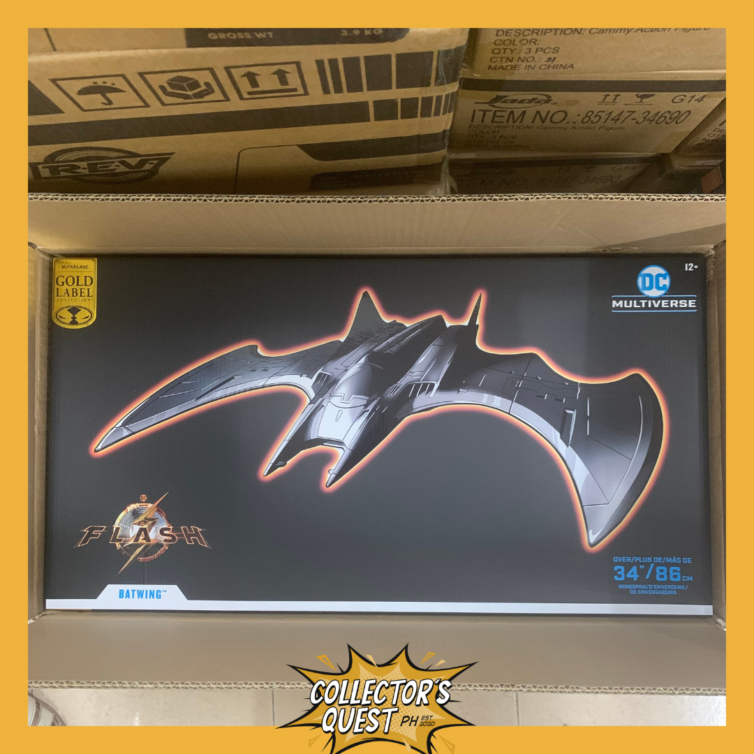 (IN STOCK) DC Multiverse The Flash Movie Michael Keaton Batman's Batwing Set
