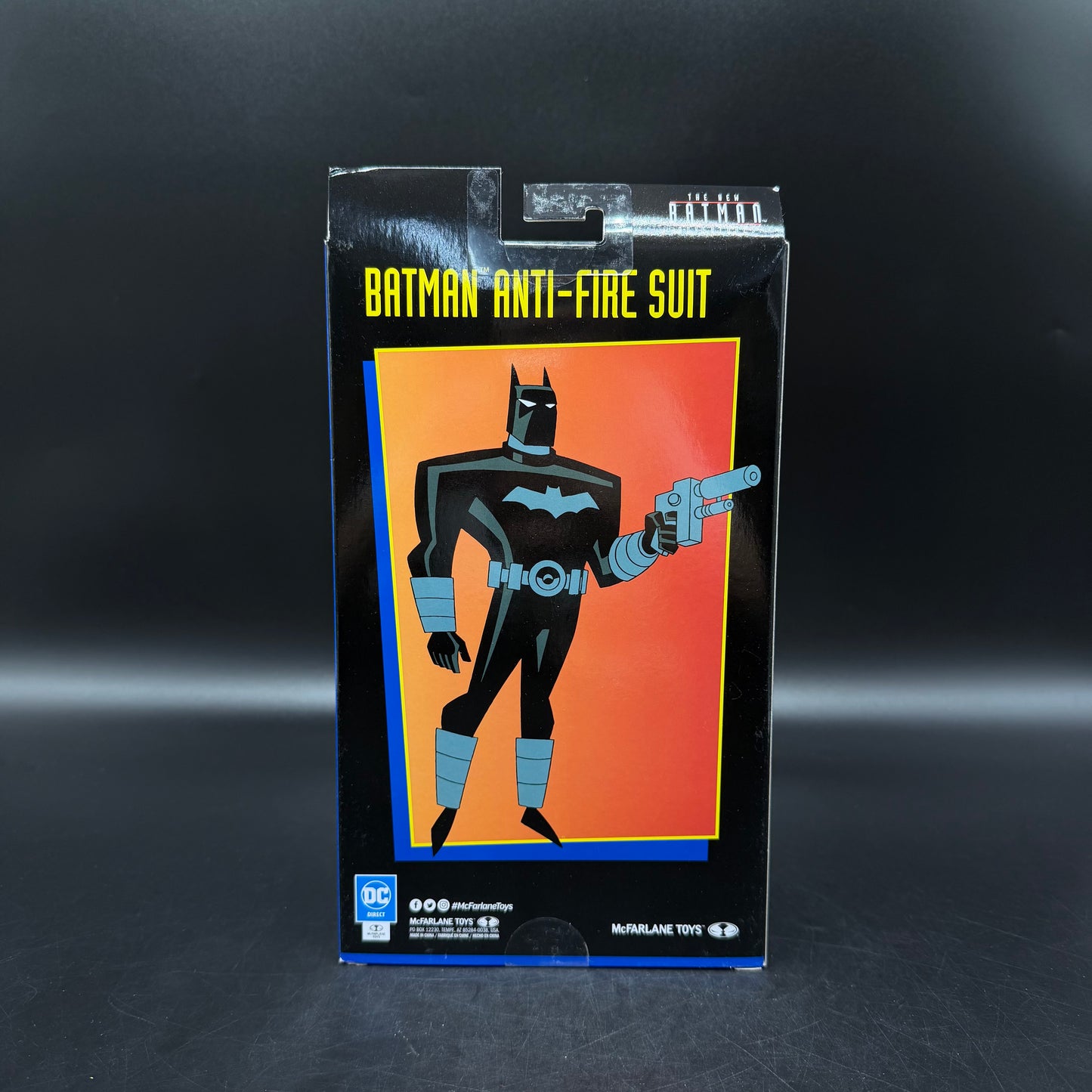 (IN STOCK) Mcfarlane Toys Batman The Animated Series Batman Anti-Fire Suit (The New Batman Adventures) Action Figure