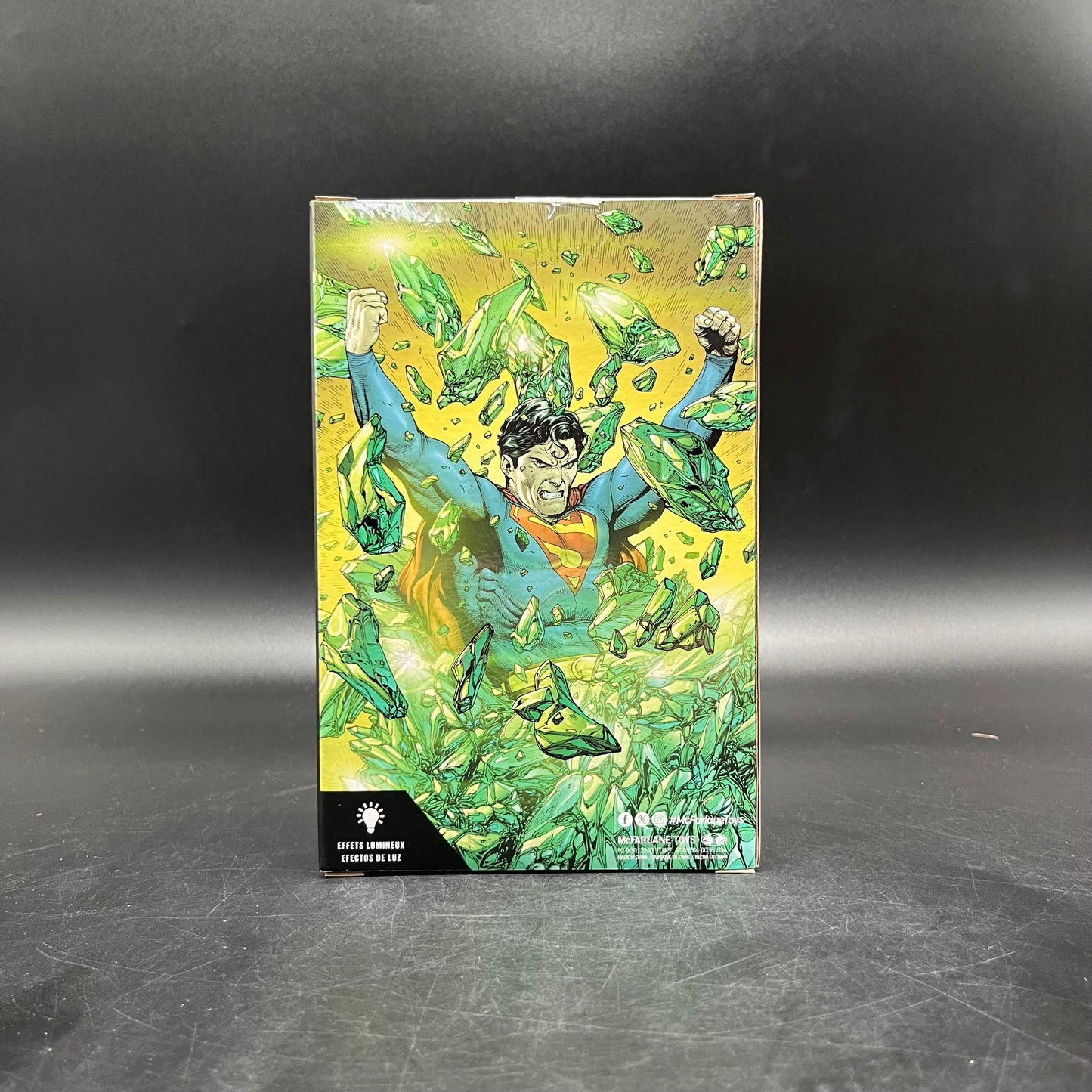 (IN STOCK) Mcfarlane Toys DC Direct Superman Prop Replicas 1/1 Scale Kryptonite Display Statue