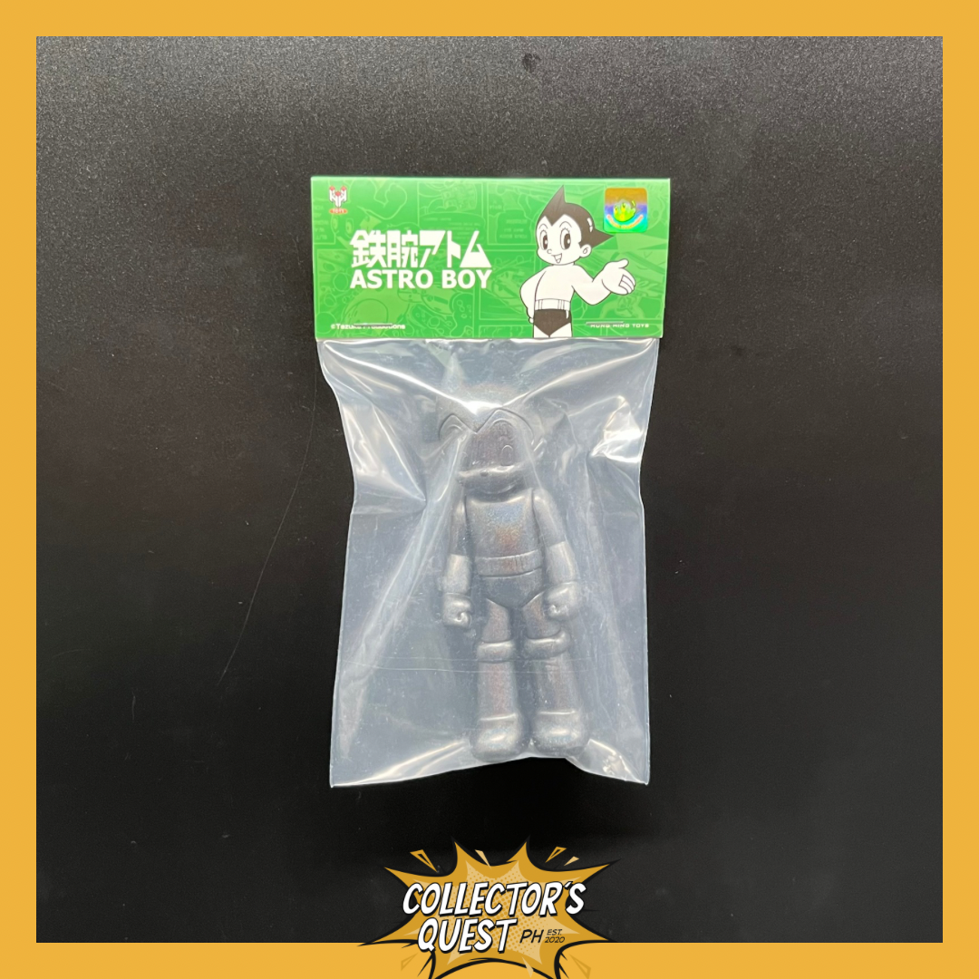 (IN STOCK) 0853 Hung Hing Toys Astro Boy Make Fist Pearl Black Vinyl Figure