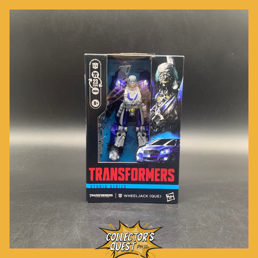 (IN STOCK) Transformers Studio Series Dark of the Moon Deluxe Class Wheeljack (Que) Action Figure