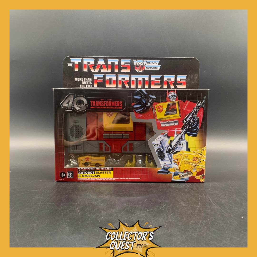 (IN STOCK) Transformers Retro 40th Anniversary Autobot Blaster & Steeljaw