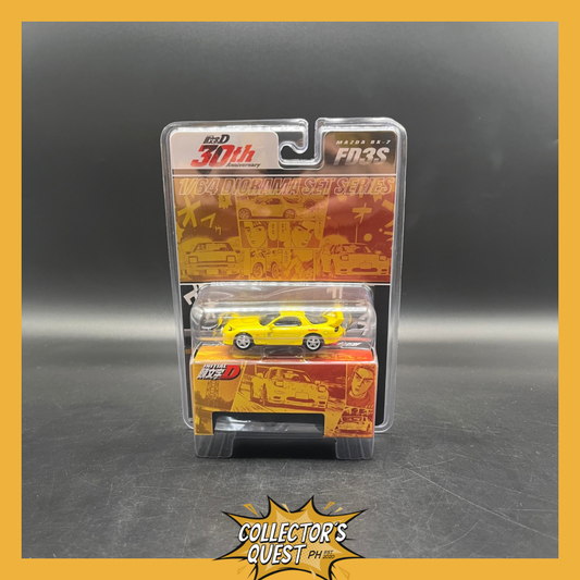 (IN STOCK)  Hobby JAPAN HJ64 1:64 Diecast Model Car - MAZDA RX-7 (FD3S) RedSuns | INITIAL D Keisuke Takahashi VS Takumi Fujiwara (Blister Packaging) (YELLOW PACKAGING)