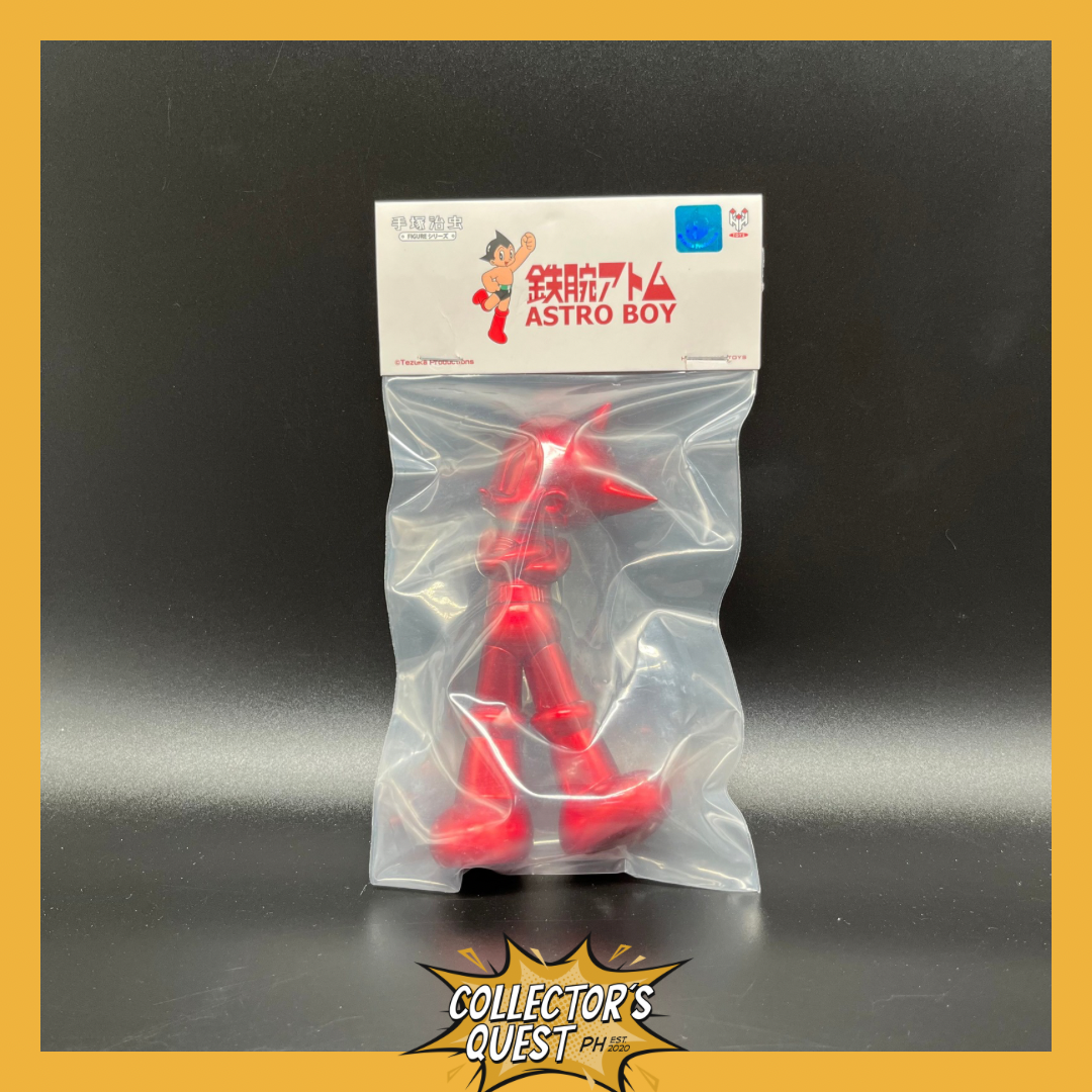 (IN STOCK) 0365 Hung Hing Toys Astro Boy Cross Arms Red Vinyl Figure