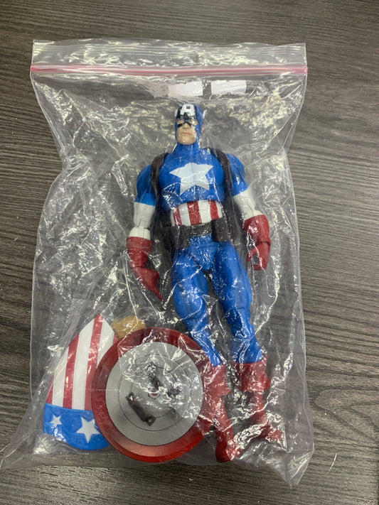 (LOOSE) Marvel Select Captain America Action Figure