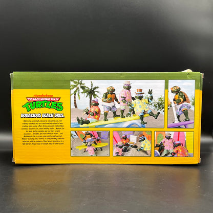 (IN STOCK) NECA TMNT Teenage Mutang Ninja Turtles Bodacious Beach Bros SDCC 2025 Exclusive Action Figure Set