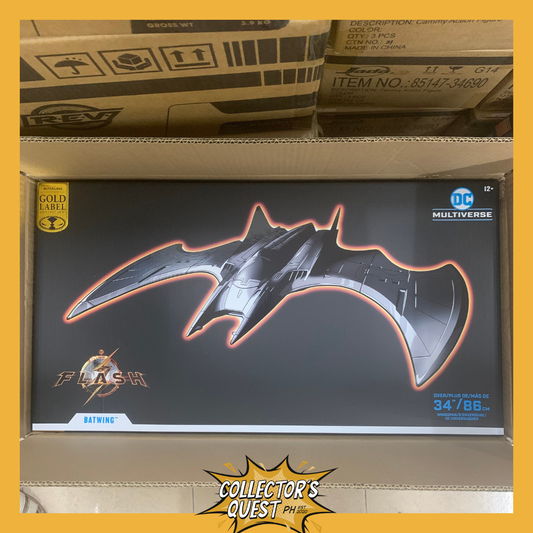 (IN STOCK) DC Multiverse The Flash Movie Michael Keaton Batman's Batwing Set