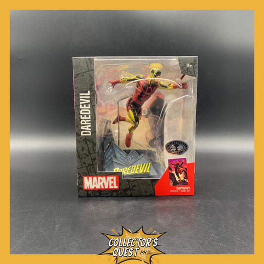 (IN STOCK) Mcfarlane Toys Marvel Collection 1/10 Scale Daredevil (Daredevil #600) (Platinum Edition) Posed Statue