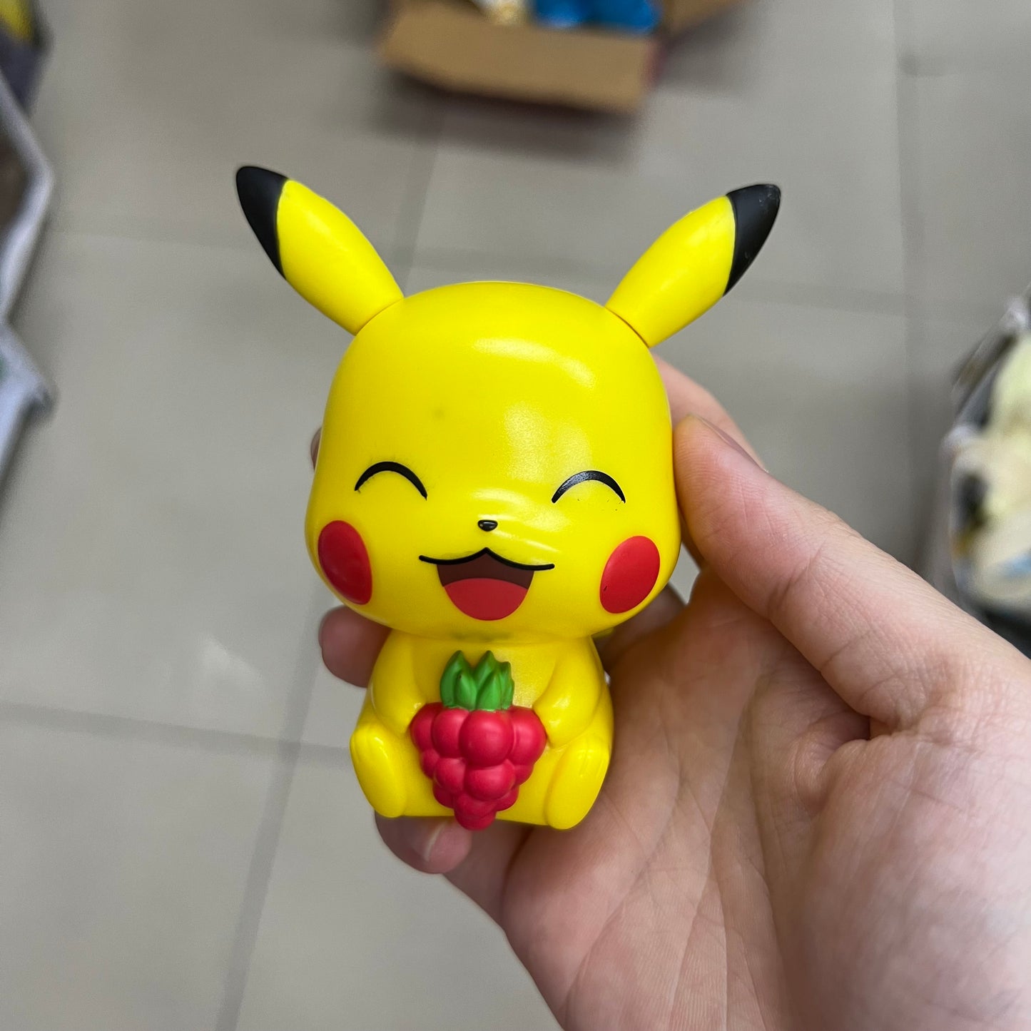 Pokemon Capchara Gachapon Eeveelutions Pikachu Eevee Vaporeon Piplup Dedenne Squirtle Jolteon etc