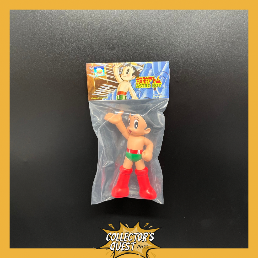 (IN STOCK) 2216 Hung Hing Toys Astro Boy Collection Special Edition Welcome Vinyl Figure
