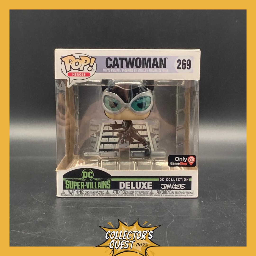 (IN STOCK) Funko Pop DC Super Villains Catwoman Deluxe Gamestop Exclusive Vinyl Figure