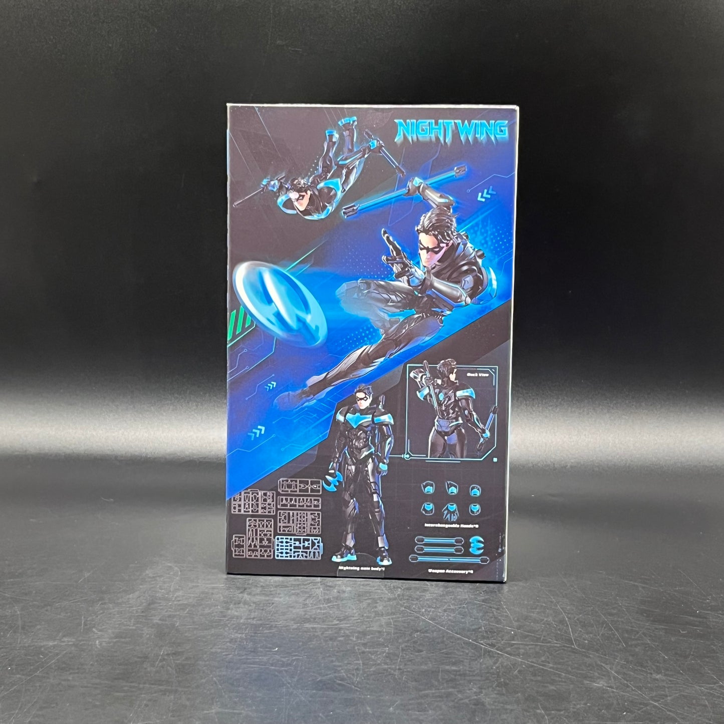 (IN STOCK) 75673 Blokees Champion Class DC Series Nightwing 1/12 Scale Model Kit