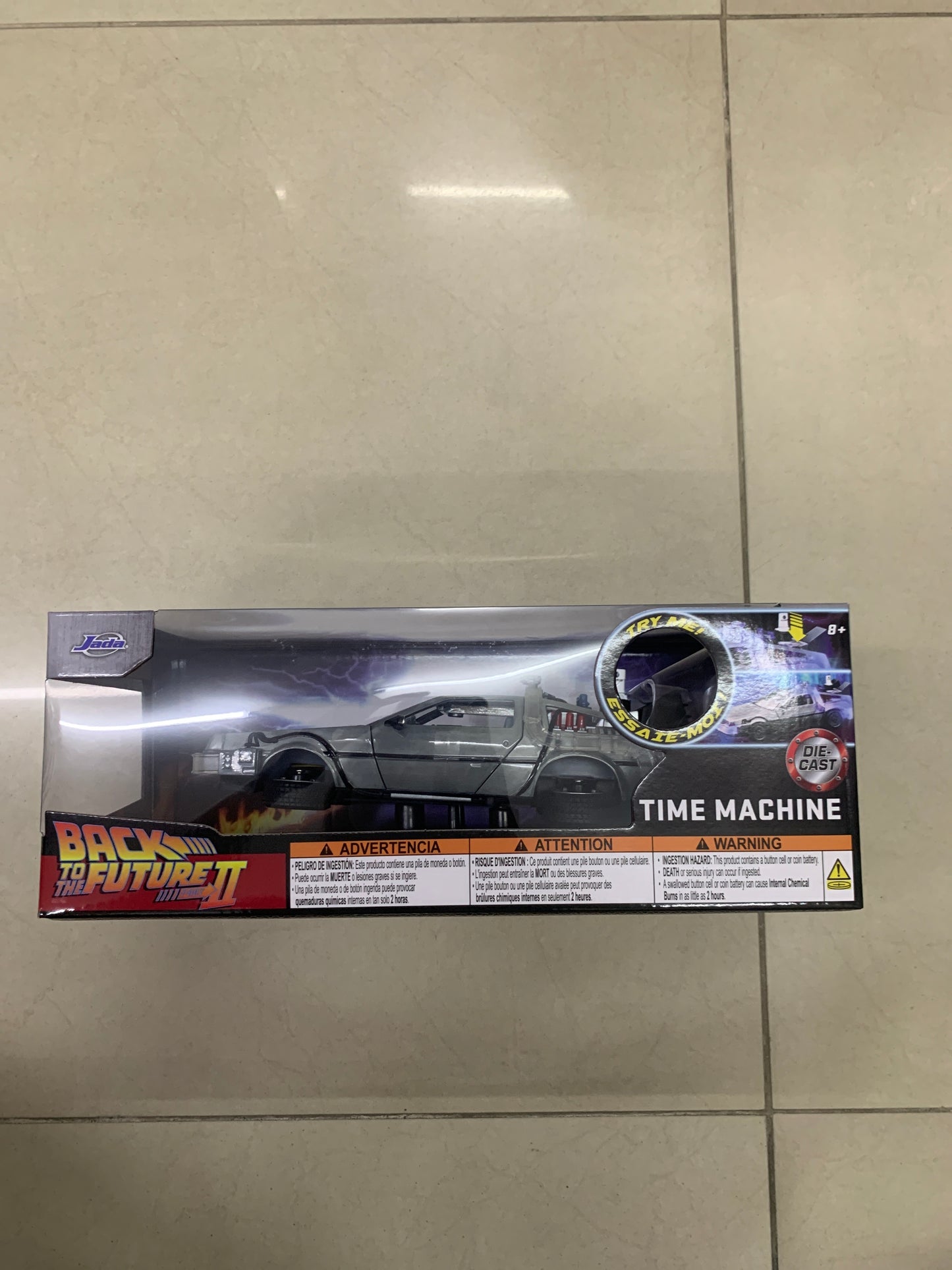(IN STOCK) Jada Toys 1:24 Hollywood Rides: Back to the Future 2 Delorean Time Machine Diecast Vehicle