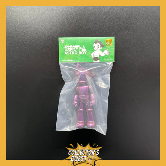 (IN STOCK) 0846 Hung Hing Toys Astro Boy Standing Make Fist Violet Vinyl Figure