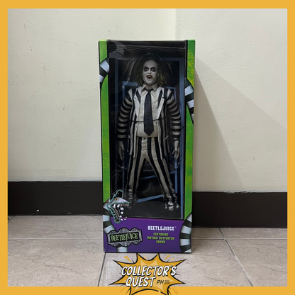 (IN STOCK) NECA Beetlejuice (1988) Talking Striped Suit Beetlejuice 1:4 Scale Action Figure