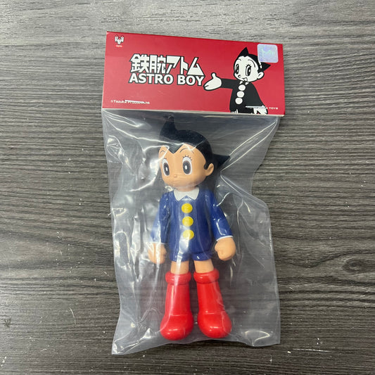 (IN STOCK) Hung Hing Toys Astro Boy Collection Special Edition Blue Uniform Vinyl Figure