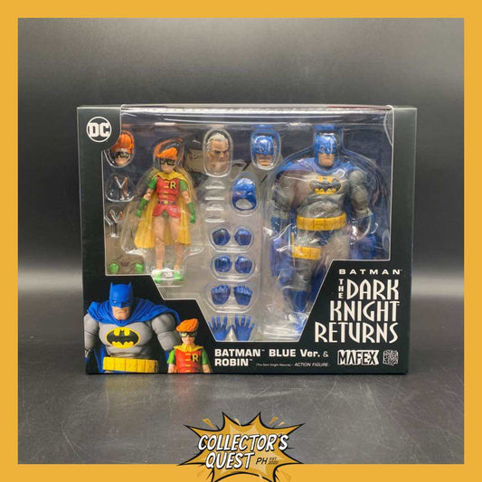 (IN STOCK) MAFEX No.139 Batman: The Dark Knight Returns Batman (Blue Ver.) & Robin Action Figure Set