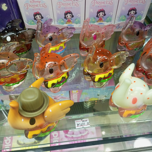 (IN STOCK) Burger Elephant Figurine