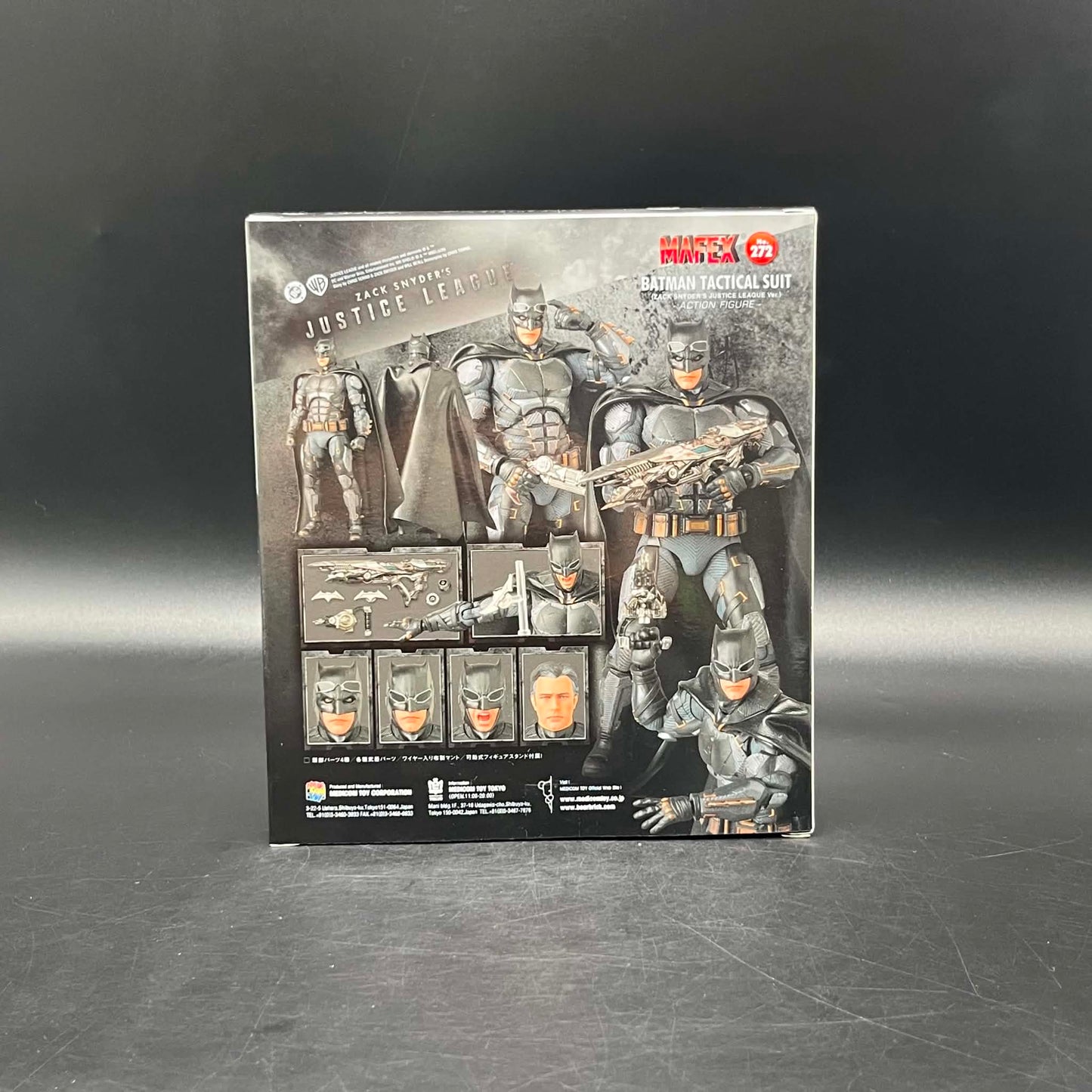 (IN STOCK) MAFEX Zack Snyder's Justice League Batman Tactical Suit Action Figure